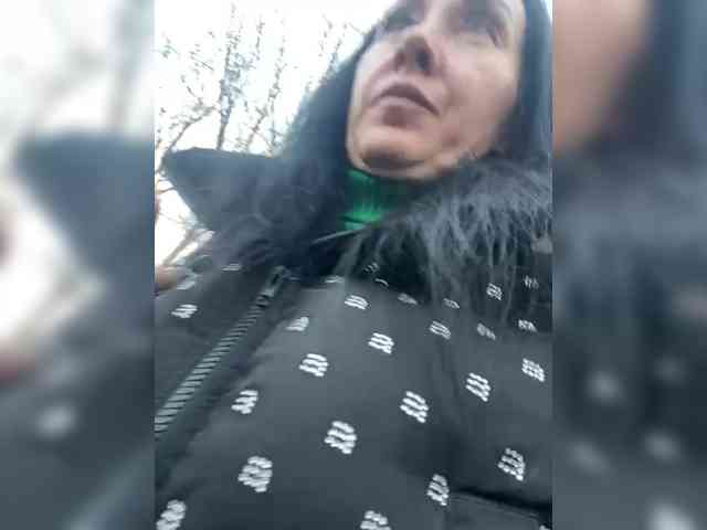 Karolina_Milf webcam