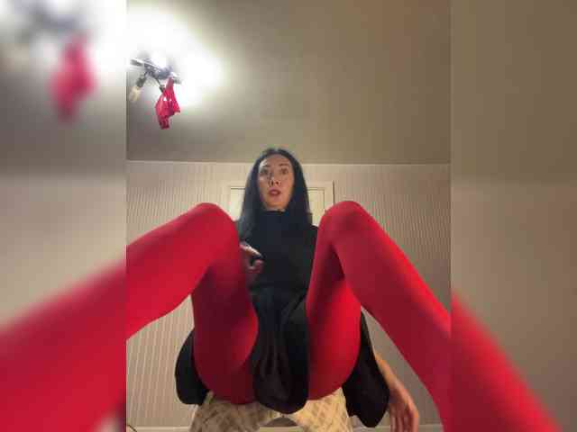 Karolina_Milf webcam