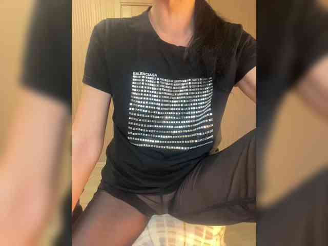 Karolina_Milf webcam