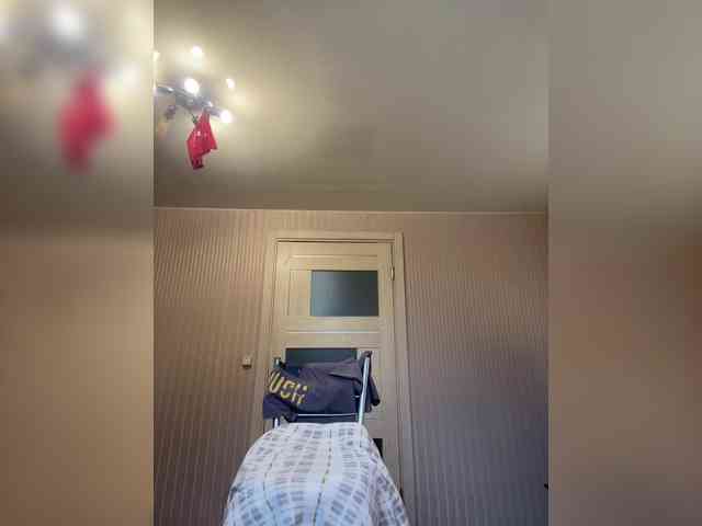 Karolina_Milf webcam