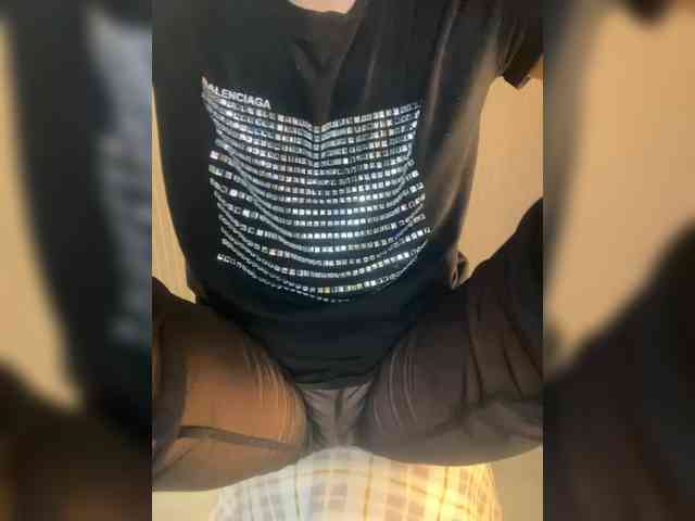 Karolina_Milf webcam