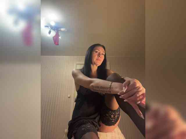 KarolinaMilf KarolinaMilf