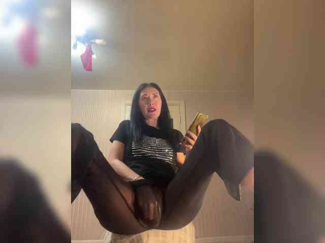 Karolina_Milf webcam