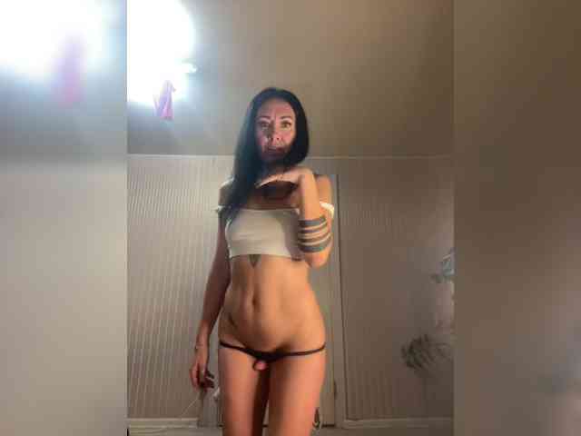 Karolina_Milf webcam