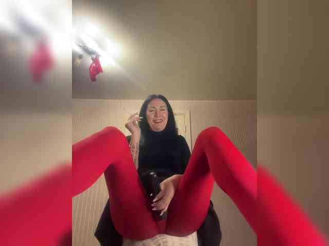 Karolina_Milf webcam