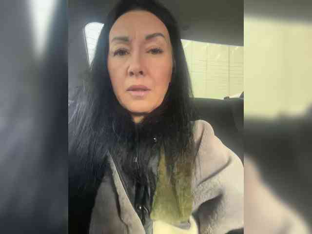 KarolinaMilf KarolinaMilf