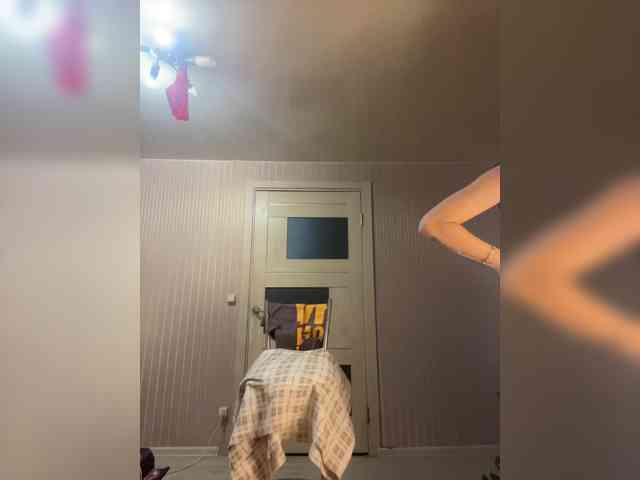 Karolina_Milf webcam