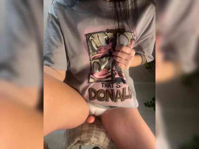 Karolina_Milf webcam