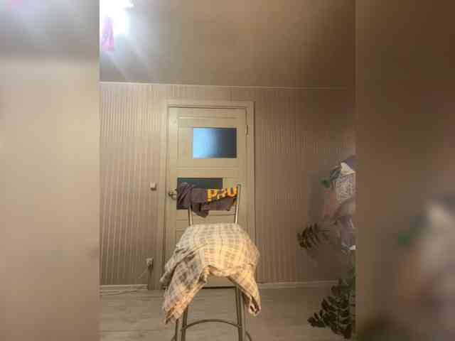 Karolina_Milf webcam