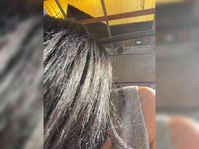 Karolina_Milf webcam