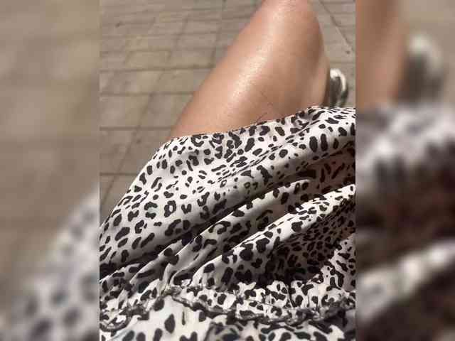 videochat adult KarolinaMilf