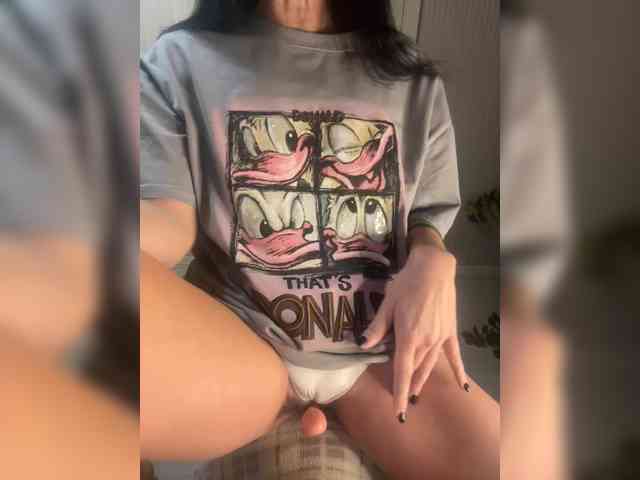 Karolina_Milf webcam