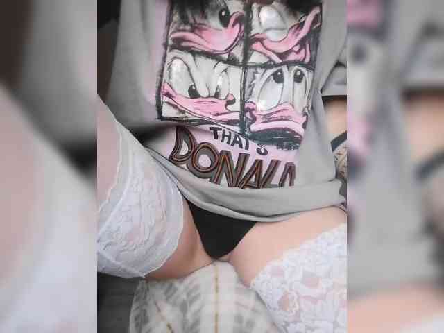 Karolina_Milf webcam