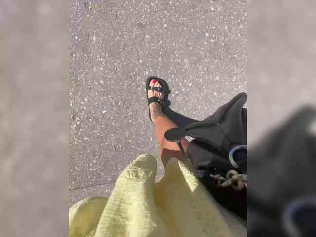 Karolina_Milf webcam