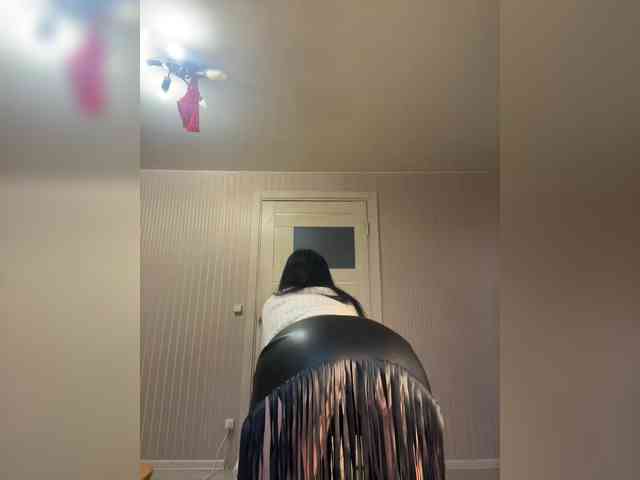 Karolina_Milf webcam