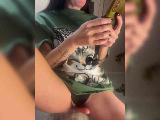 KarolinaMilf KarolinaMilf