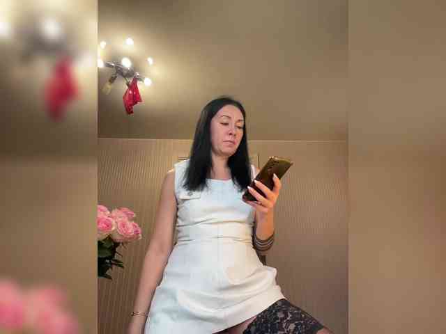 Karolina_Milf webcam