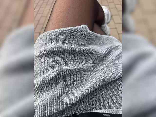 Karolina_Milf webcam