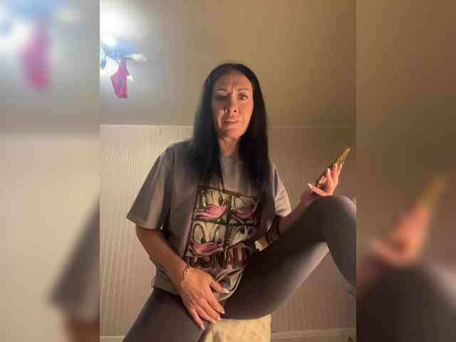 KarolinaMilf KarolinaMilf