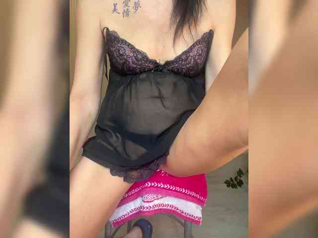 Karolina_Milf webcam
