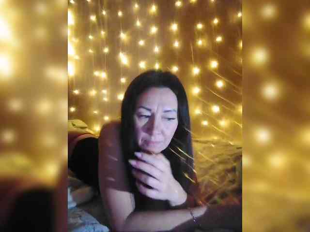 Karolina_Milf webcam