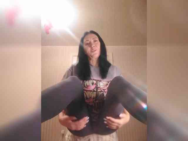 Karolina_Milf webcam