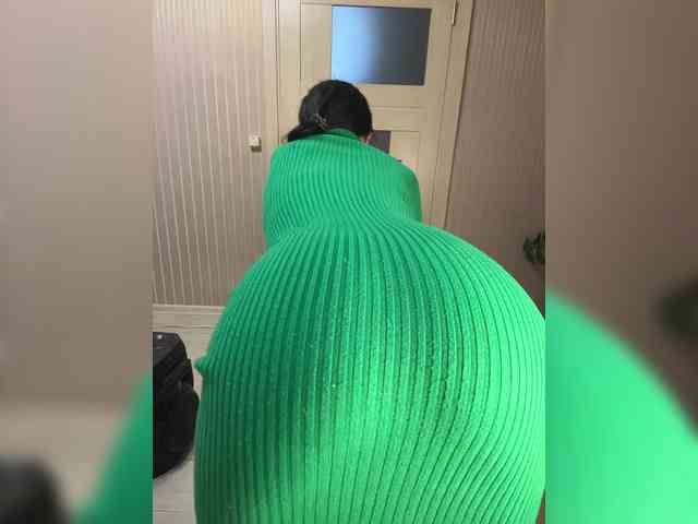 Karolina_Milf webcam