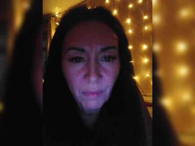 Karolina_Milf webcam