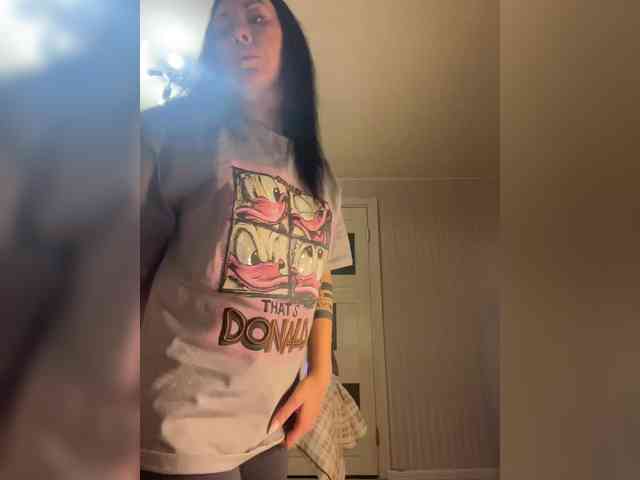 Karolina_Milf webcam