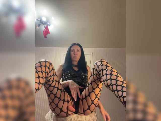 Karolina_Milf webcam