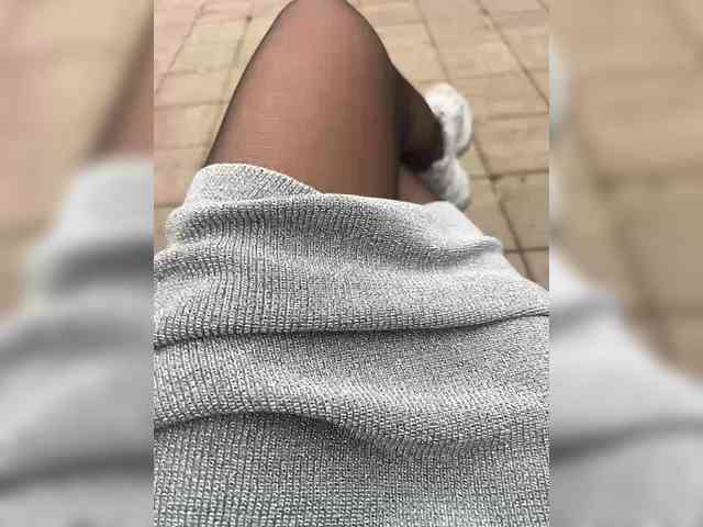 Karolina_Milf webcam