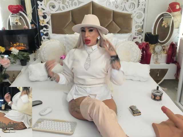 hotred69xxx from BongaCams is Freechat