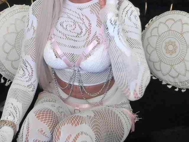 hotred69xxx webcam