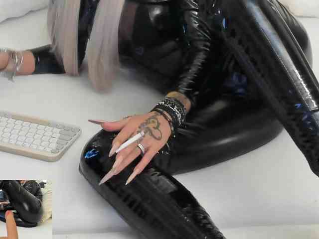 hotred69xxx webcam