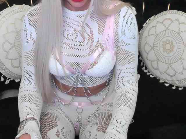 hotred69xxx webcam