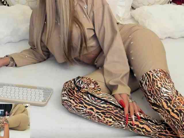 hotred69xxx webcam