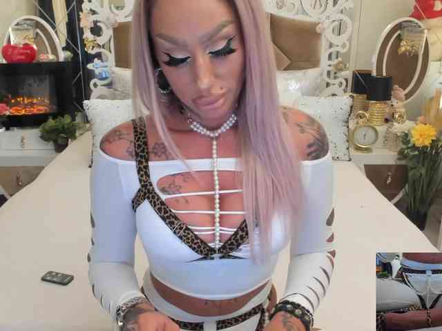 hotred69xxx webcam