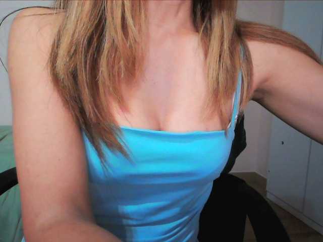 slady-pretty's BongaCams show and profile