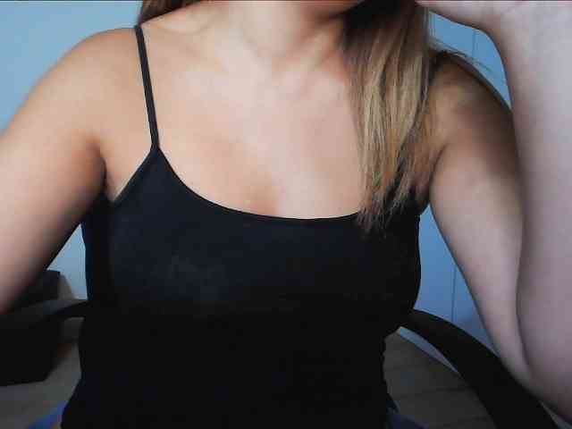 Slady-Pretty webcam