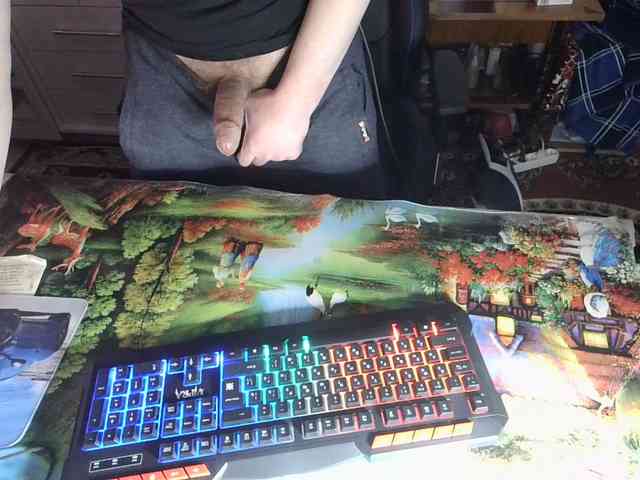 Kvazar2103 Live Webcam on BongaCams