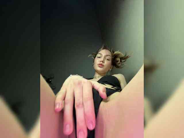 adult live cam Kyrymi