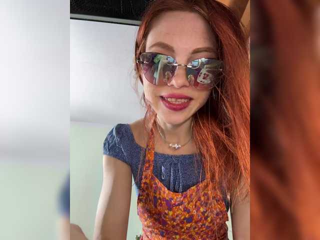 Magic-Alice's BongaCams show and profile