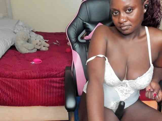 Trizzytariaa webcam