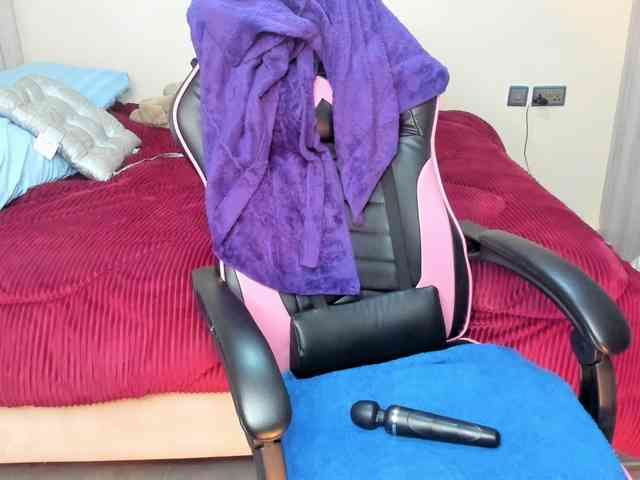 Trizzytariaa webcam