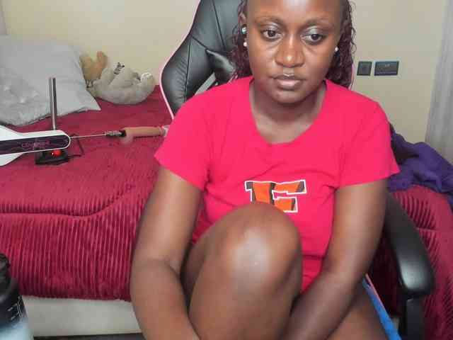 Trizzytariaa webcam