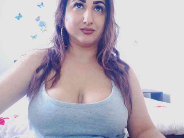 Модель: mayarebecca