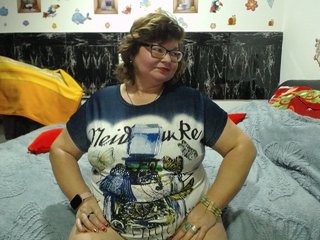 SweetMommaX Porn Show