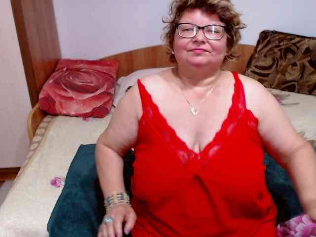 SweetMommaX webcam
