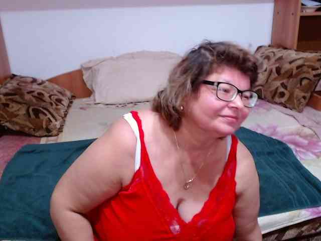 SweetMommaX webcam