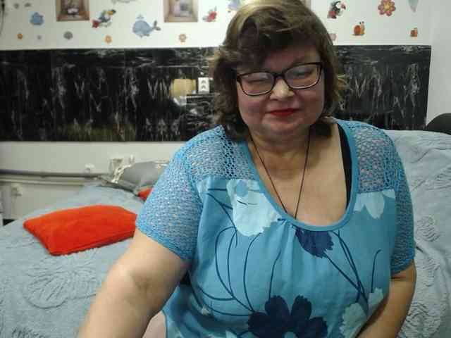 SweetMommaX webcam